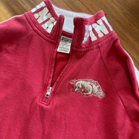 Victoria's Secret Razorback Pig Sooie Arkansas Logo Pullover XS Collegiate